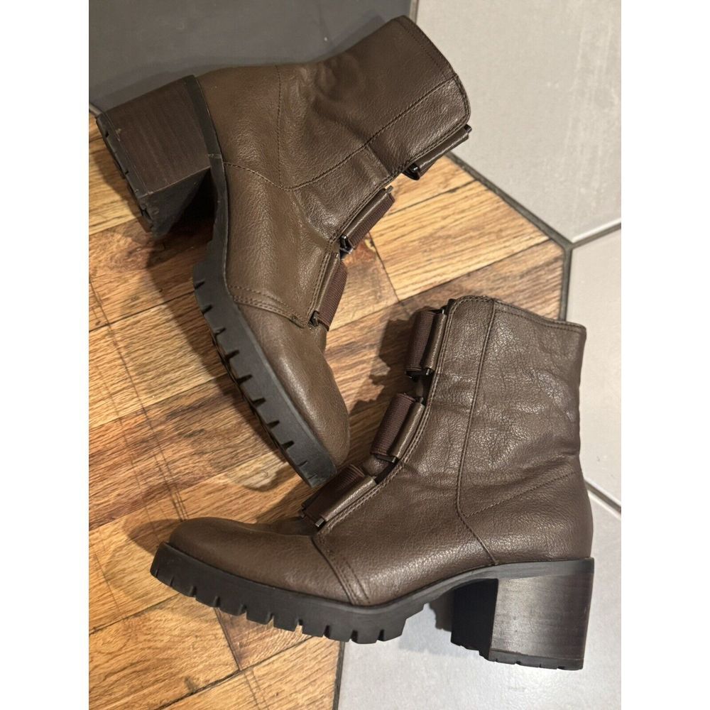 Yellow Box Womens Telaviz Brown Combat Boot Bootie Ankle Heeled Strappy Size 8M